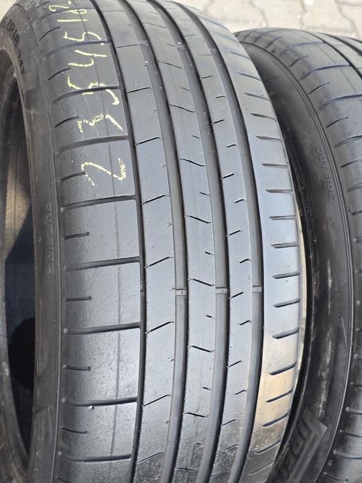 235 45 18 Pirelli
