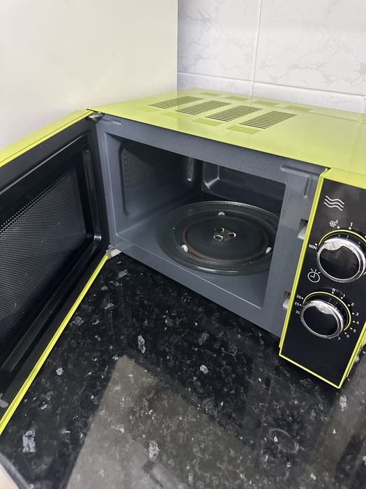 Срочно продам микроволновку