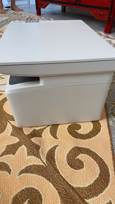 Принтер  hp черно белый 3 в 1