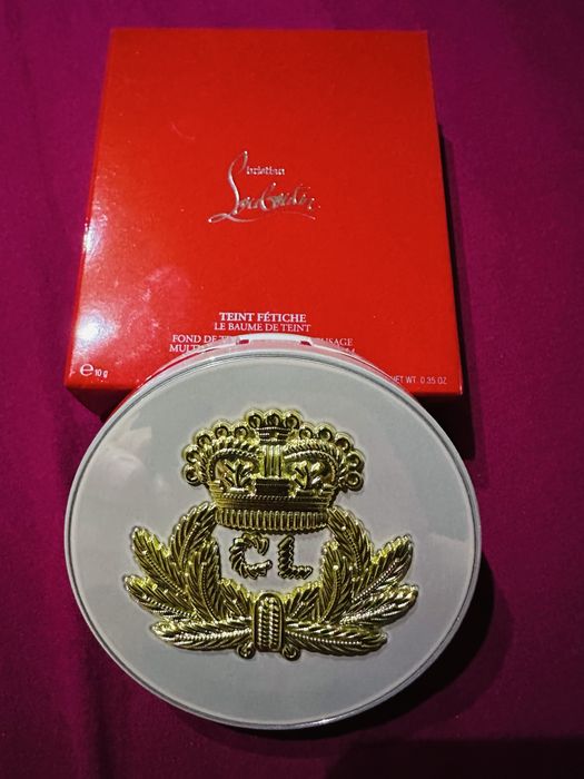 Продавам козметика, цени и състояние долу.