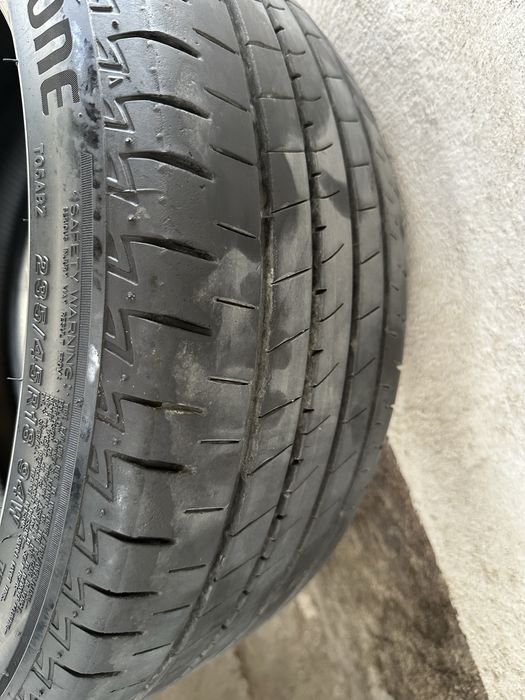 Шины летние R18 Bridgestone