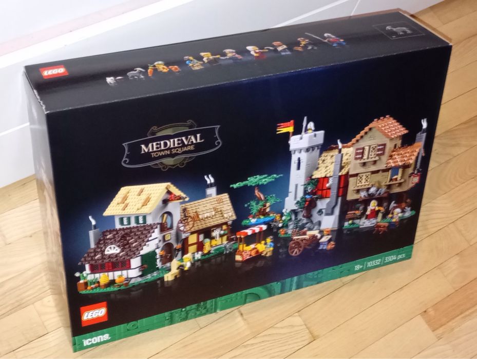 Лего 10332 Medieval Town Square