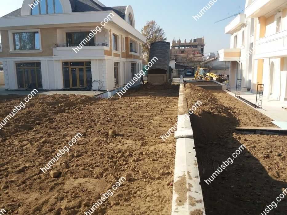 Доставка на хумус - почва за озеленяване /humusbg.com/