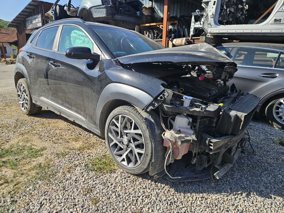 Hyundai Kona 1.6 Hybrid 2021г. На части