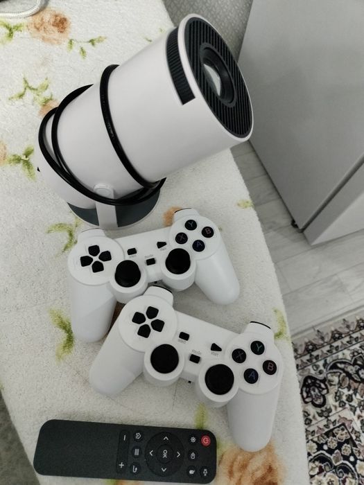 Проектор с жостиком