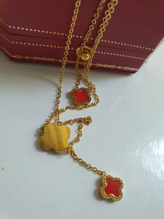 Колие детелинки V C l e e f .