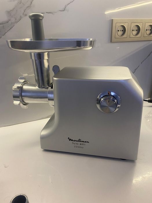 Продам Мясорубка