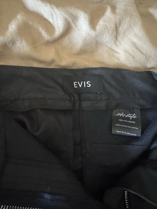Evis панталон  еко кожа чисто нов ревлна цена 138 € . последна цена