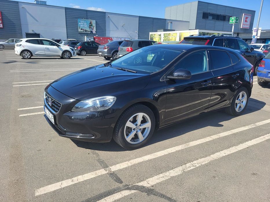 Volvo V40 Volvo V40, D3, 150 cp,  istoric la zi