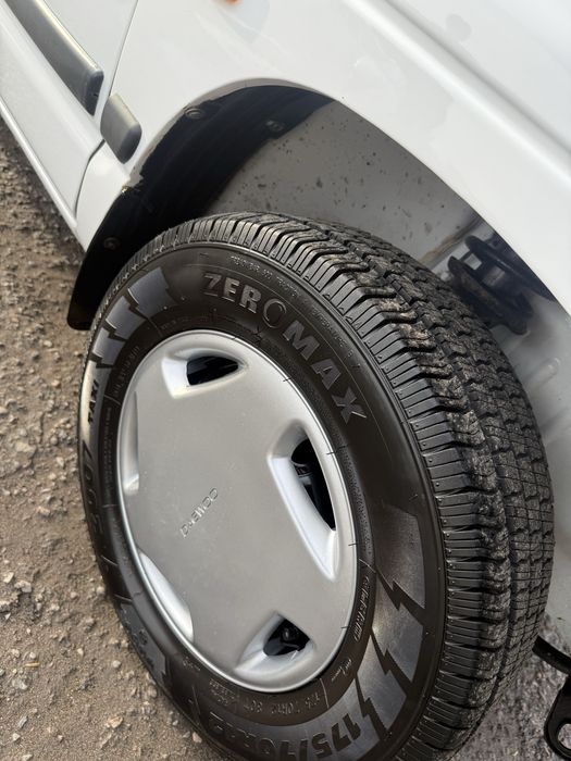 Tico 2000 yil holat idyalniy