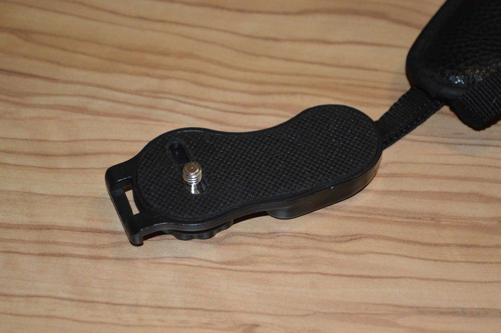 Curea de mana pentru aparat foto DSLR