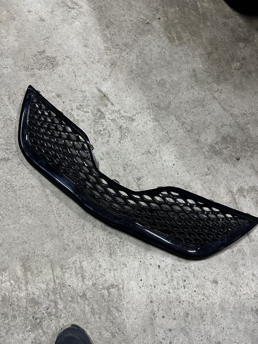 решетка камри 45