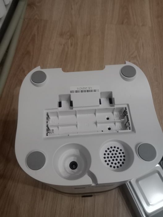 Продаю электро кормушку