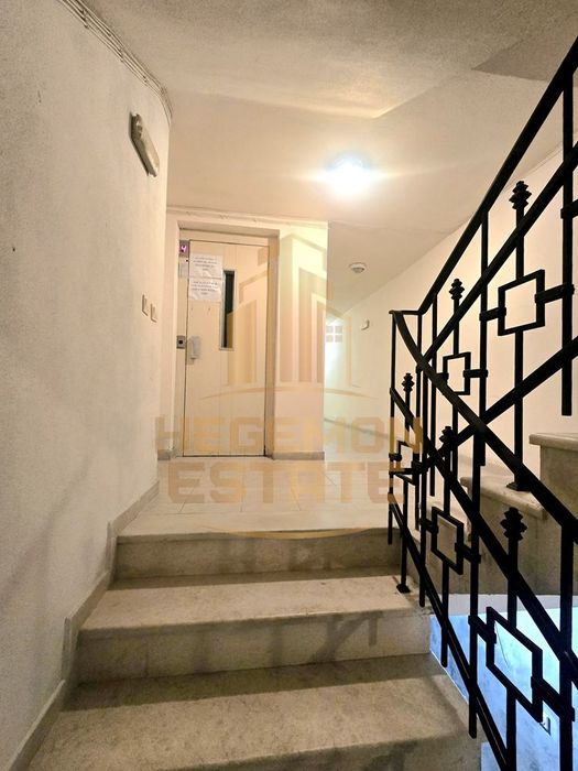 Продава се Двустаен апартамент в Варна, Гръцка махала - 40 кв.м за 1722 €/кв.м - Снимка #9