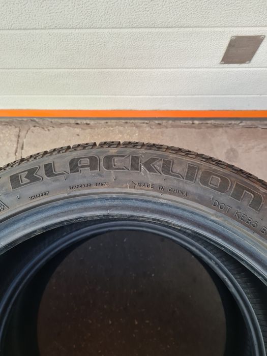 Зимни гуми 2 броя BLACKLION SnowPioner 215 45 R17 дот 2819