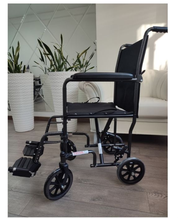 Кресло-коляска инвалидная