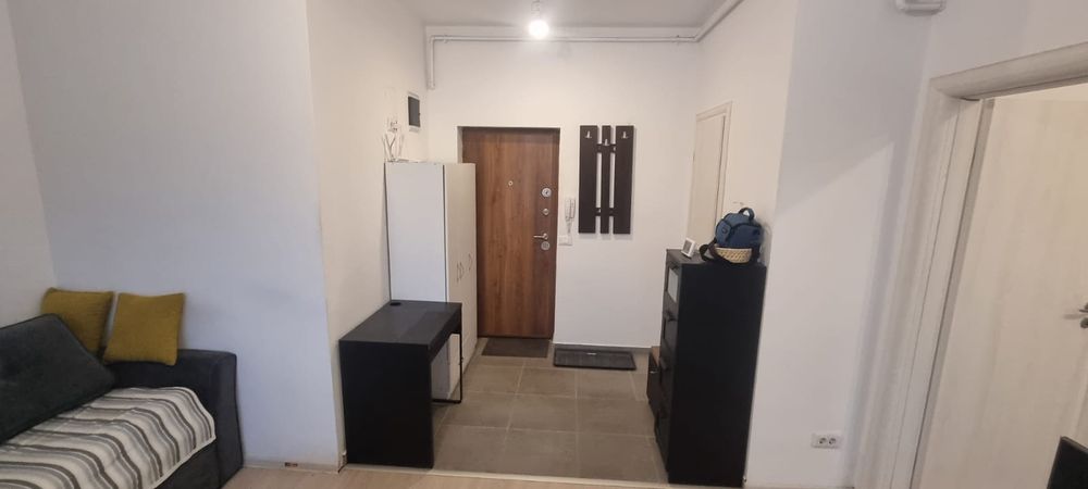 Garsonieră 30 mp + parcare | centrală | balcon închis | Mil