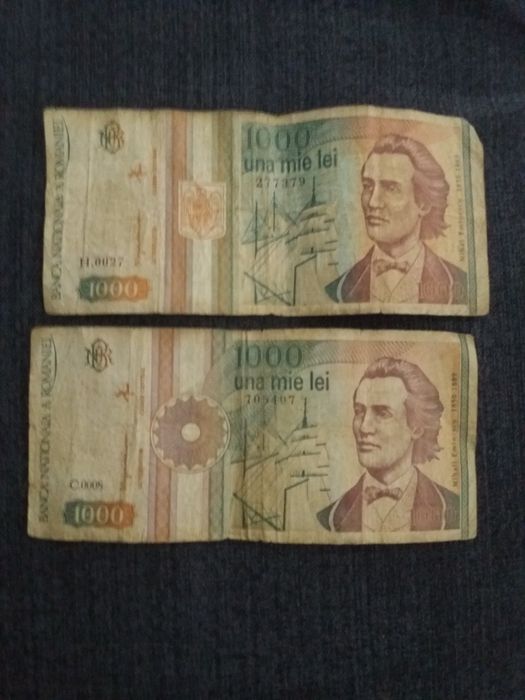 Vand bancnote de colecție.