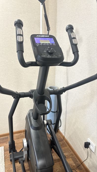 Продается Тренажер элипс