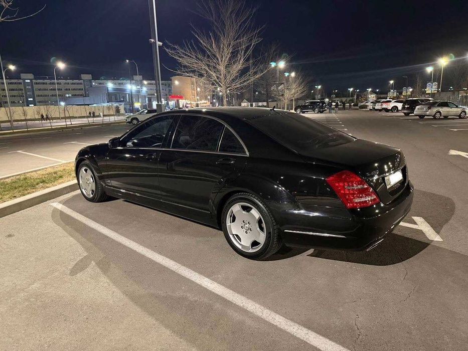 Mercedes Benz W221 S450 4Matic LONG