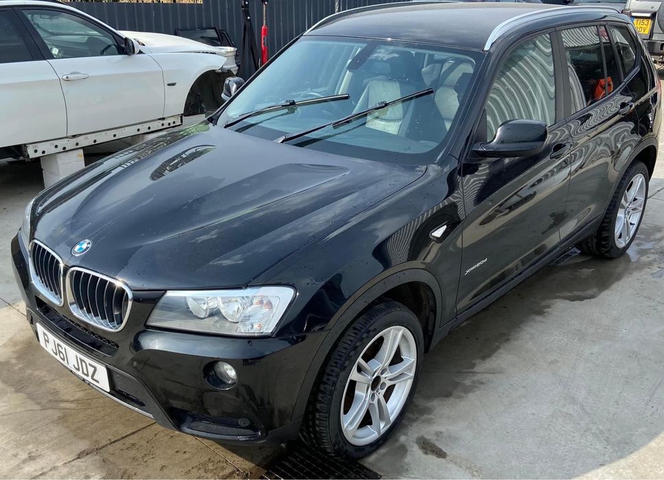Dezmembrez BMW X3 F25 X-Drive M Pack 2.0d N47 ,manual,Navi,piele