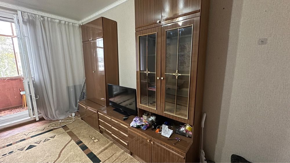 Продам два шкафа