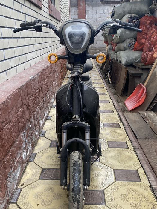 Скутер Amanat x5