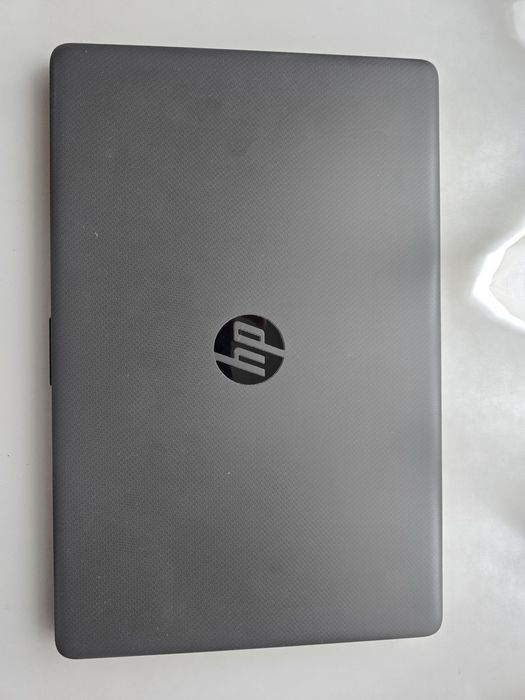 Laptop HP I3 gen 10 16 giga 512 ssd