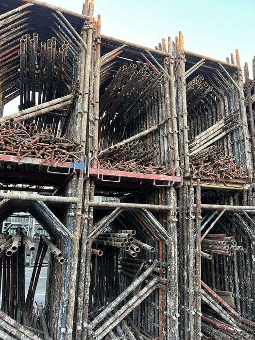 Vand schela metalica