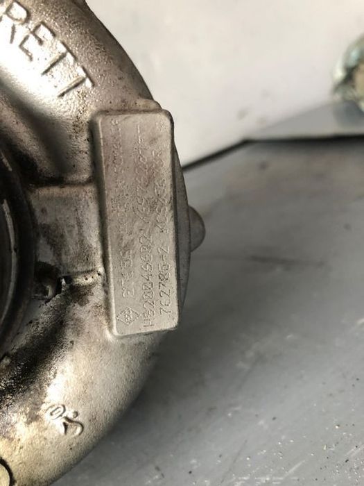 Turbina 2.0 dci m9r renault trafic 2 opel vivaro