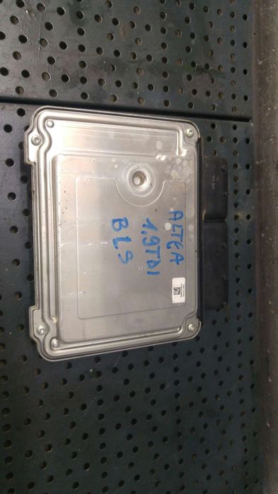 Ecu calculator motor 1.9 tdi seat altea 5p 03g906021jn 0281013676