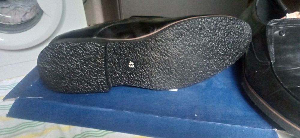 Туфли мужские  новые