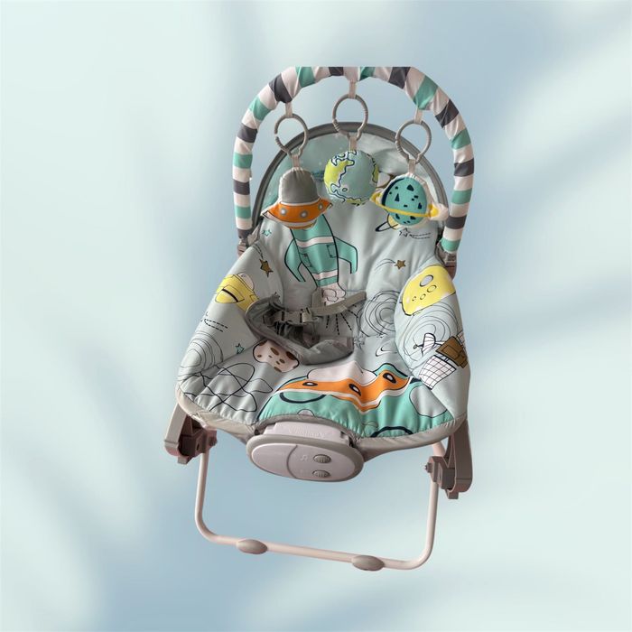 Бебешки шезлонг, люлка