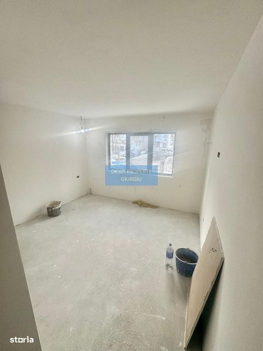 Apartament 4 camere de vânzare – Bd. București