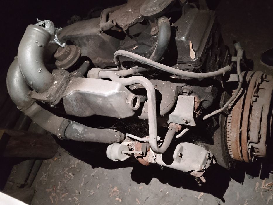 Двигатель на Nissan Patrol RD28 на разбор