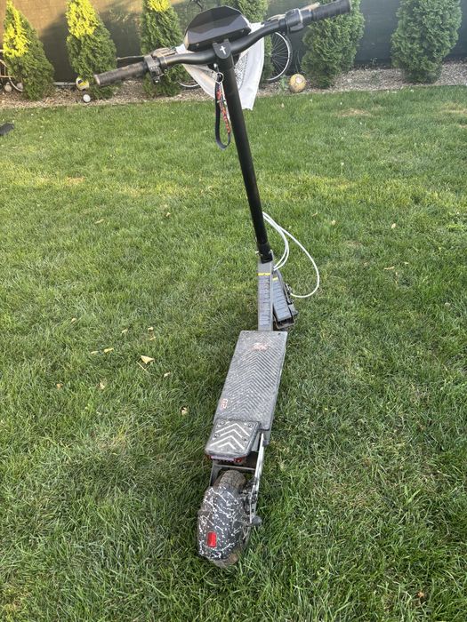 Vand trotineta electrica Kukirin g2