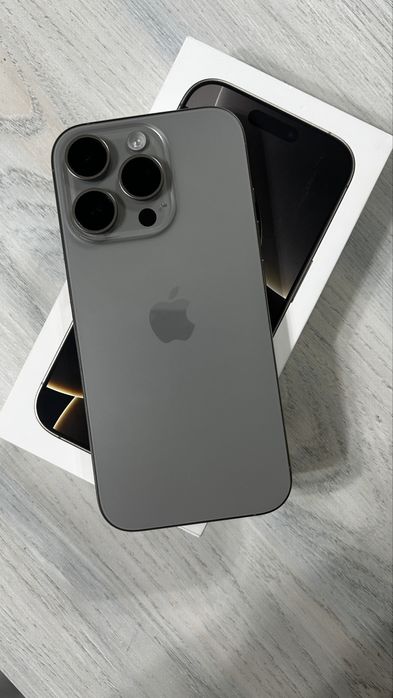 Продам Айфон 16 Про