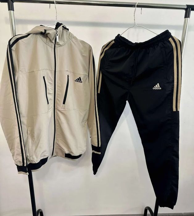 Treninguri,modele noi,perfecte pentru oamenii activi,calitate buna