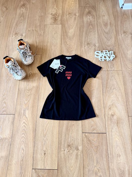 Страхотен ежедневен тишърт M M