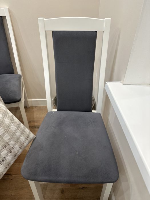 Продам стол и стулья