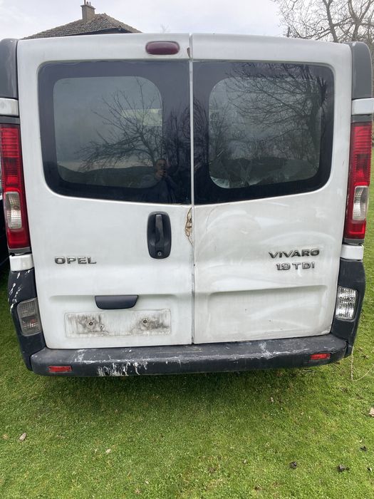 Опел Виваро 1.9 на части