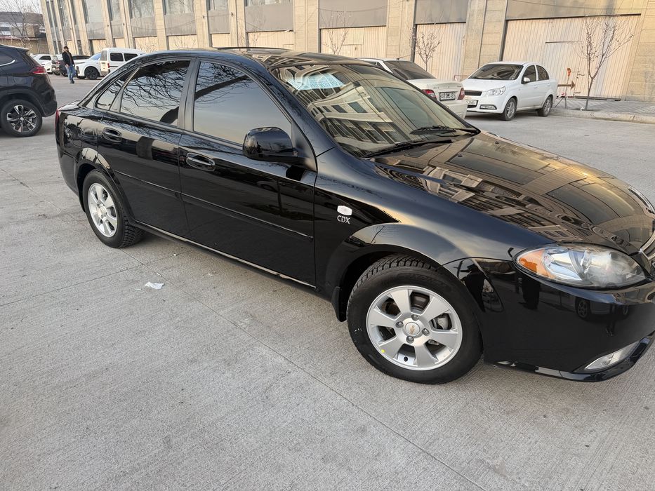 Jentira sotiladi kiraska tozza