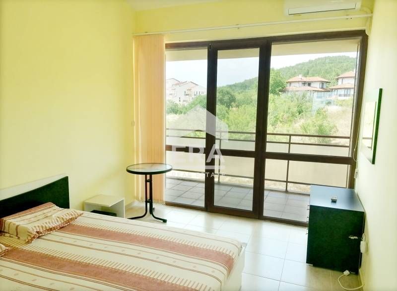 Тристаен апартамент с панорамна гледка