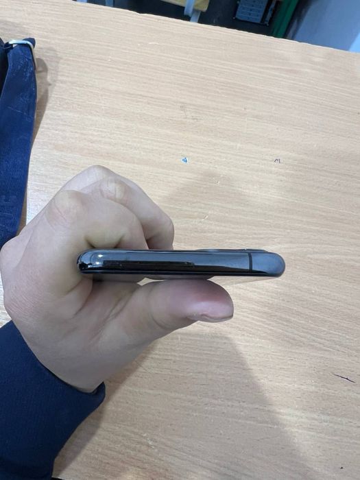 Iphone 11 pro 256/83% ideal