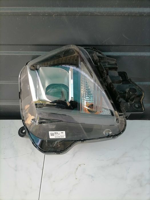 Proiector dreapta Hyundai Tucson