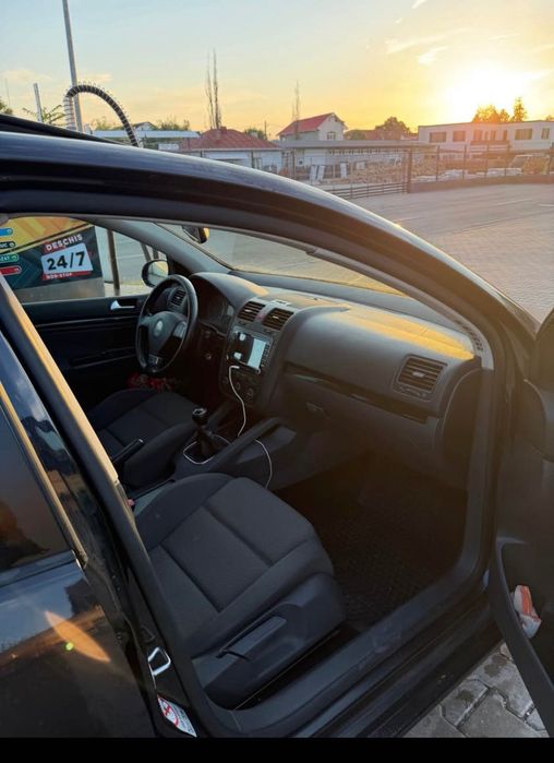 Volkswagen golf 5 gt