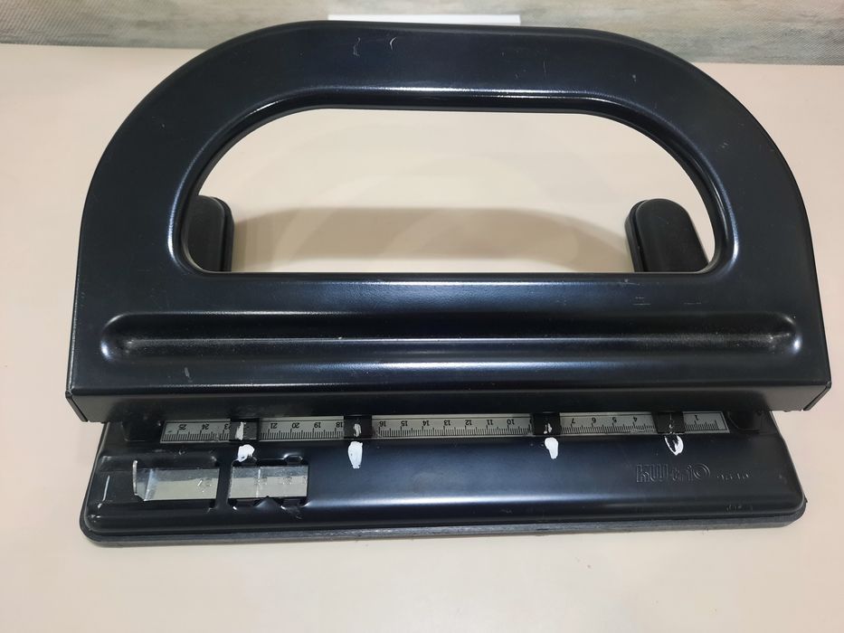 Канцтовары дырокол, удлинитель