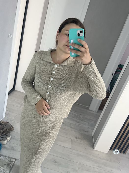 Продам костюм всесезонный