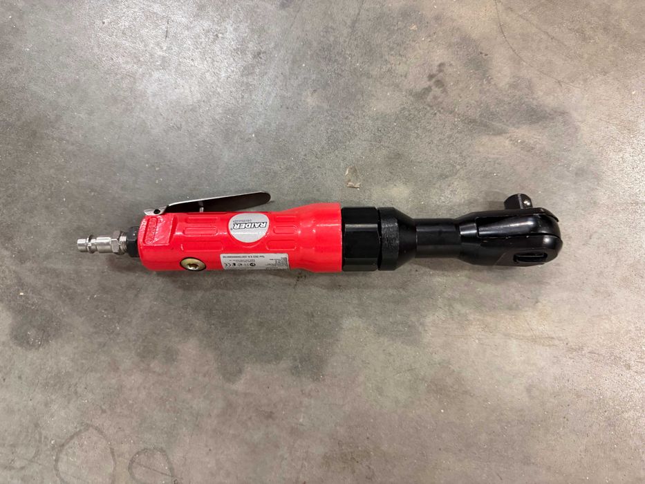 R20 Тресчотка 3/8" 40Nm LED 1x2Ah /Тресчотка пневматична 1/2"68Nm 1/4"