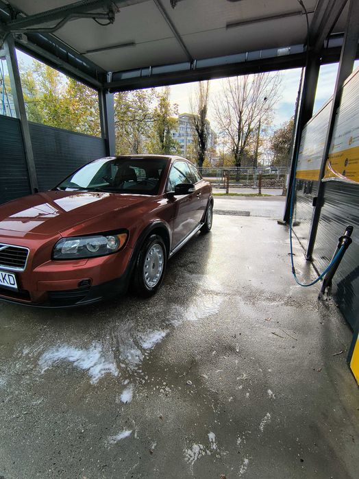 Vând Volvo C30 1.6 MPI benzina